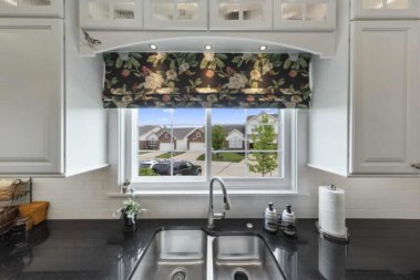 Half Window Curtains Styles and Tips